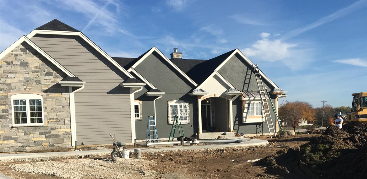 How Exterior Painting Protects Milwaukee Homes Through Every Season